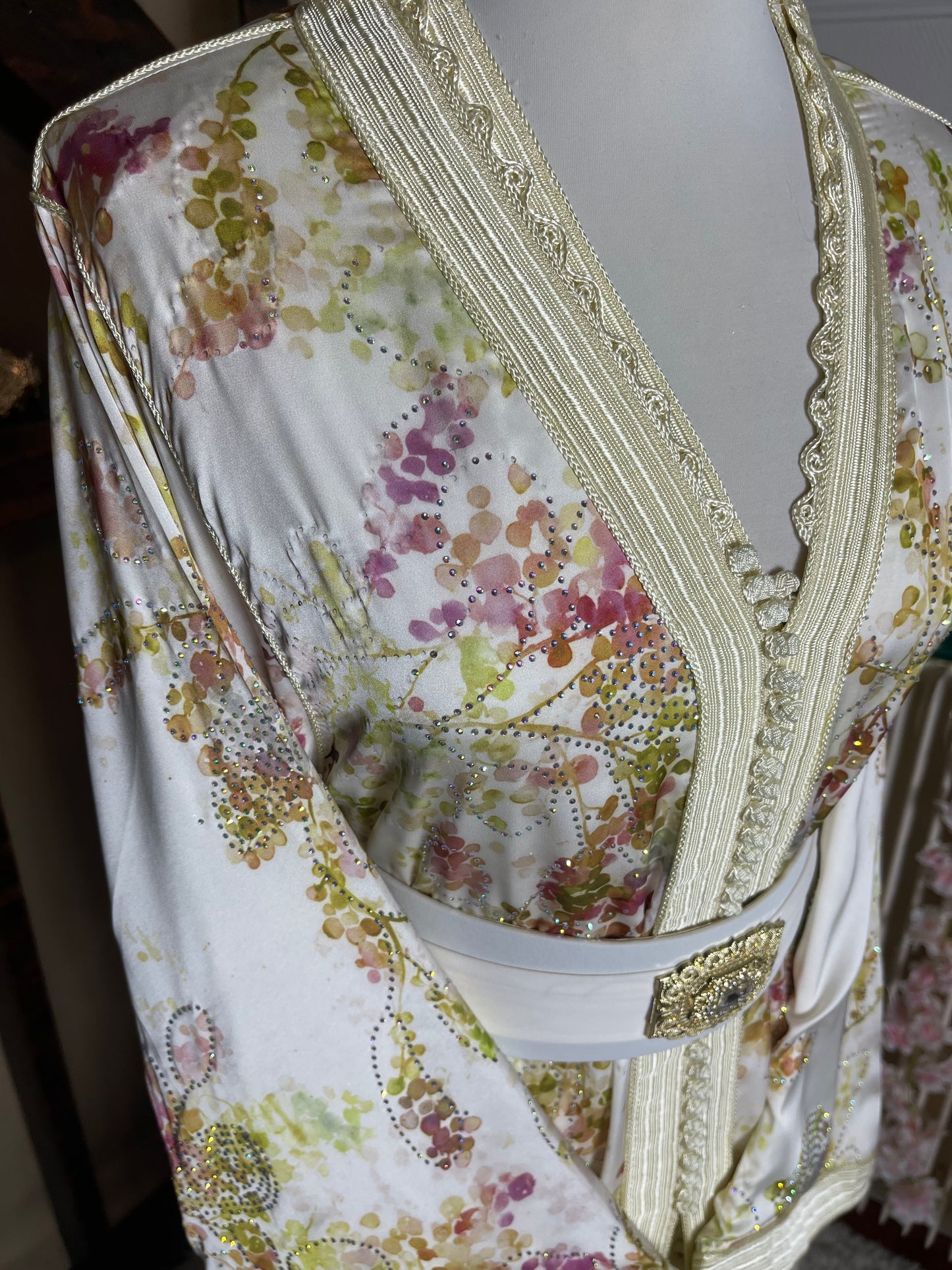 Takchita Soie Blanche