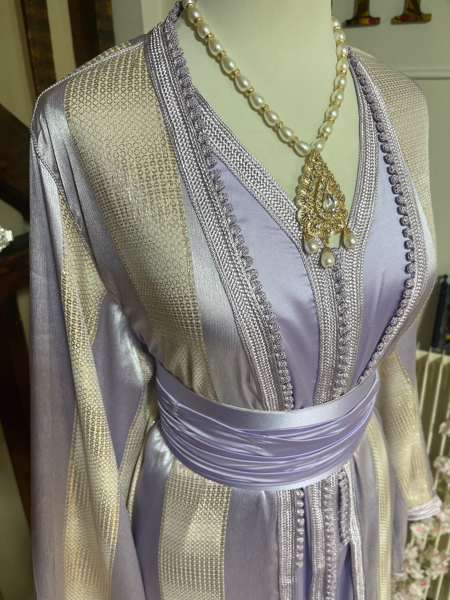 Takchita Johara Violet