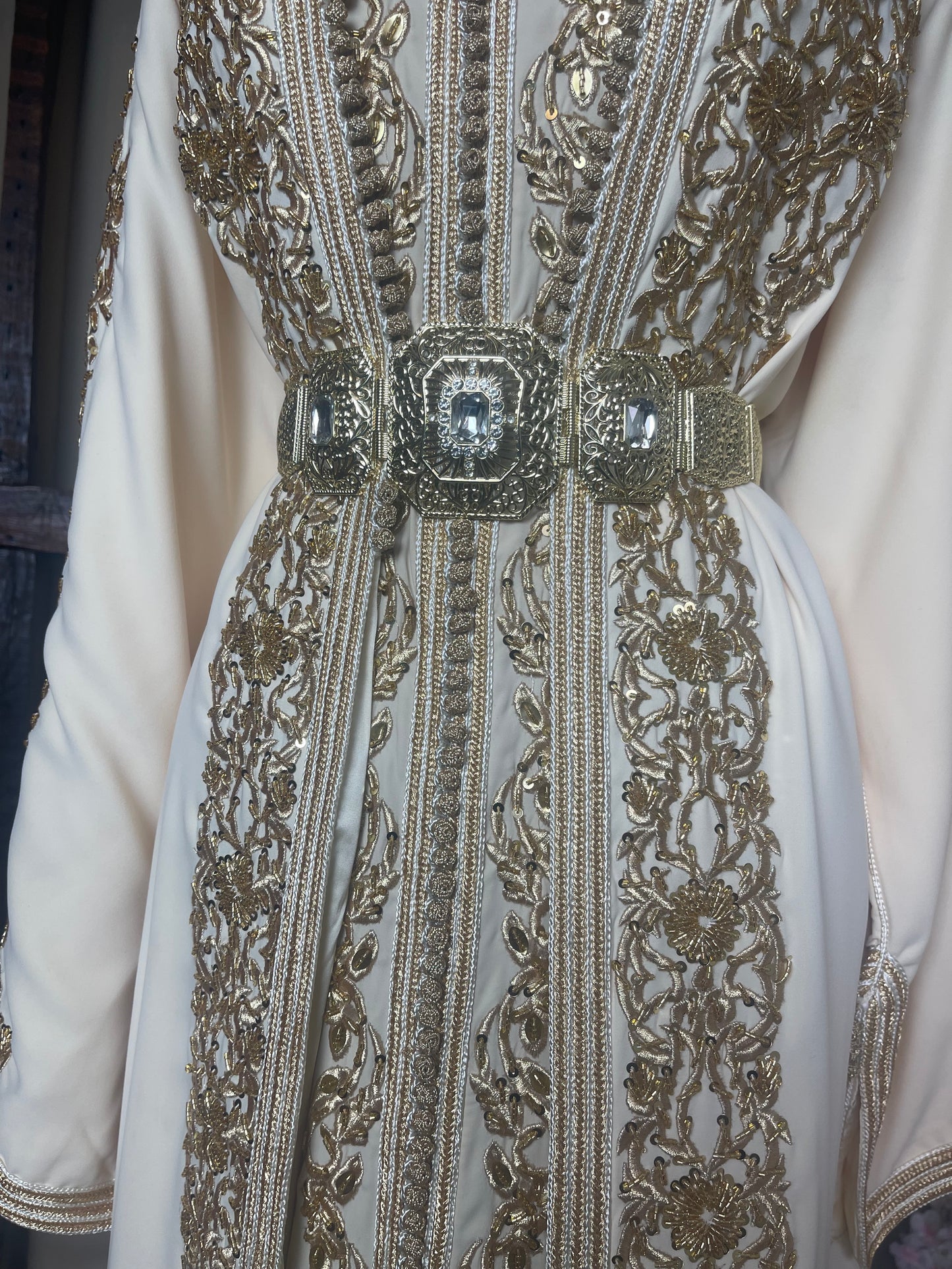 Royal Beige Takchita