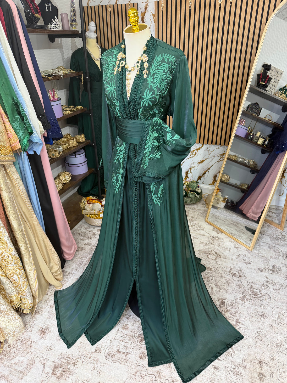 Organza brodée