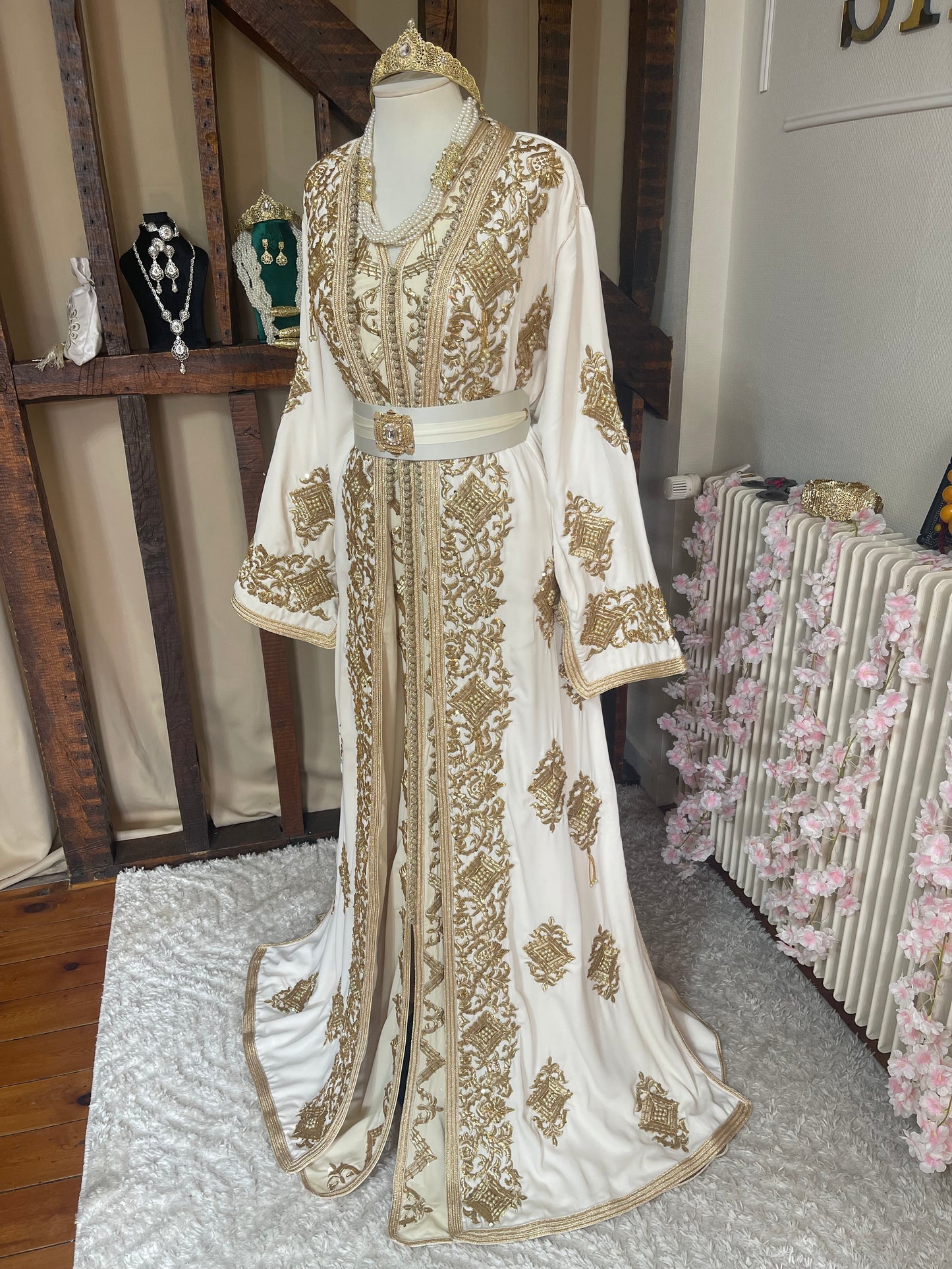 Takchita mariage blanche