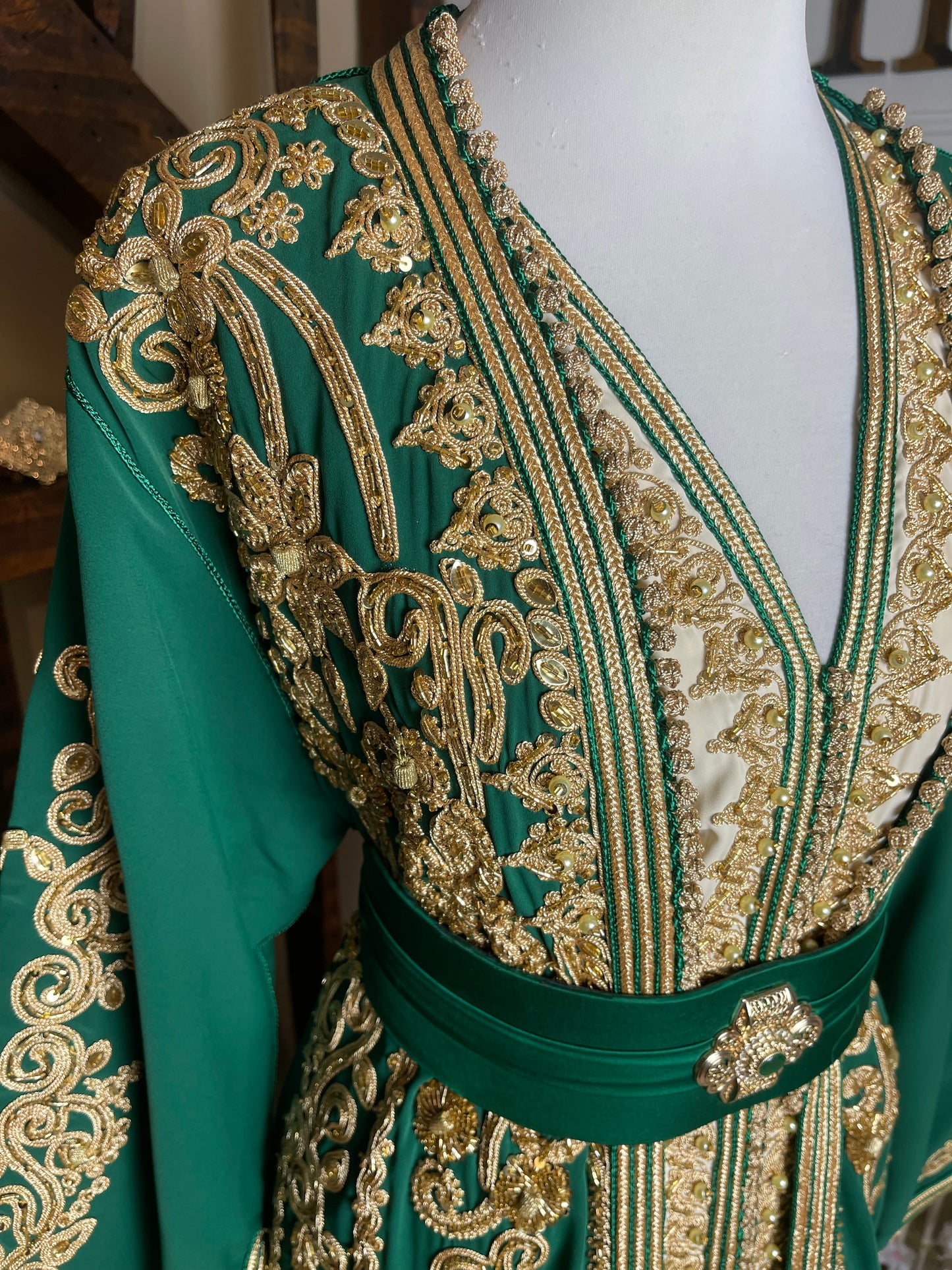 Royal Green Takchita