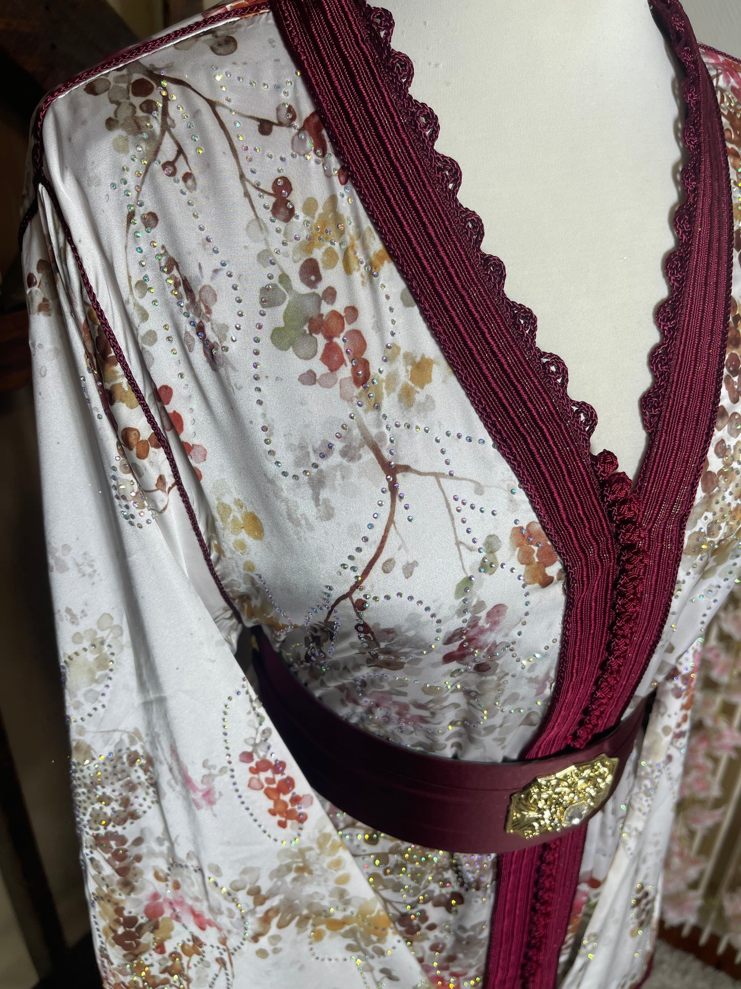 Takchita Soie Bordeaux