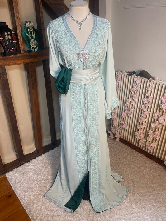 Caftan Mounassaba 🩵 + Broche