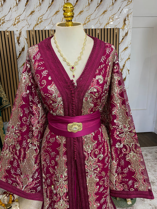 Sari violet