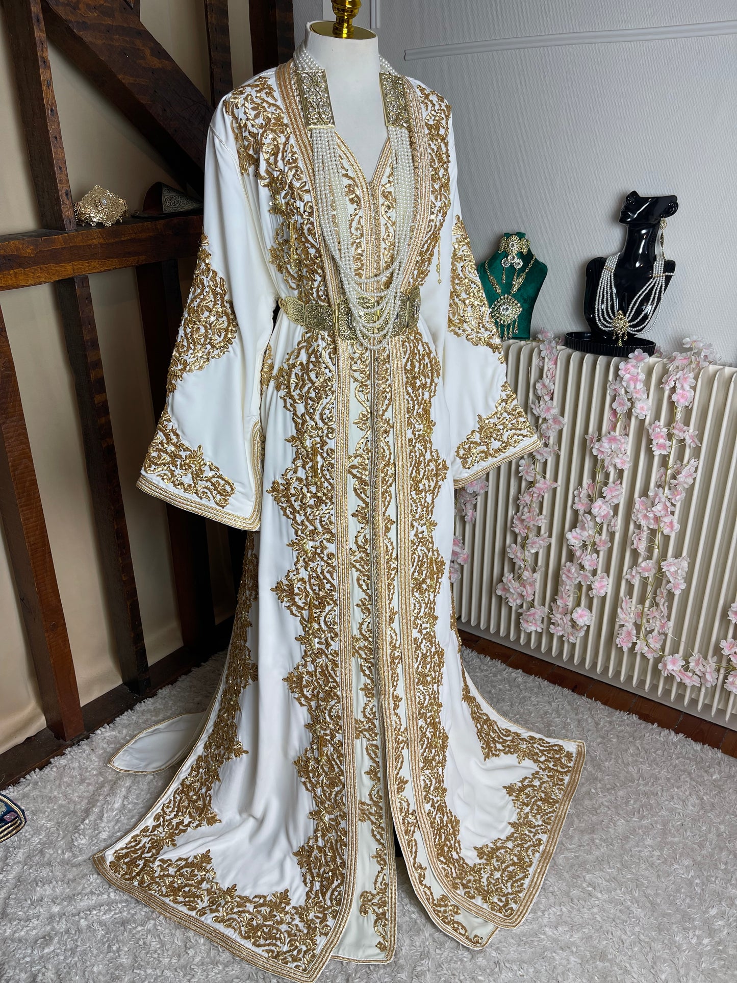 Takchita Royale Blanche 👑