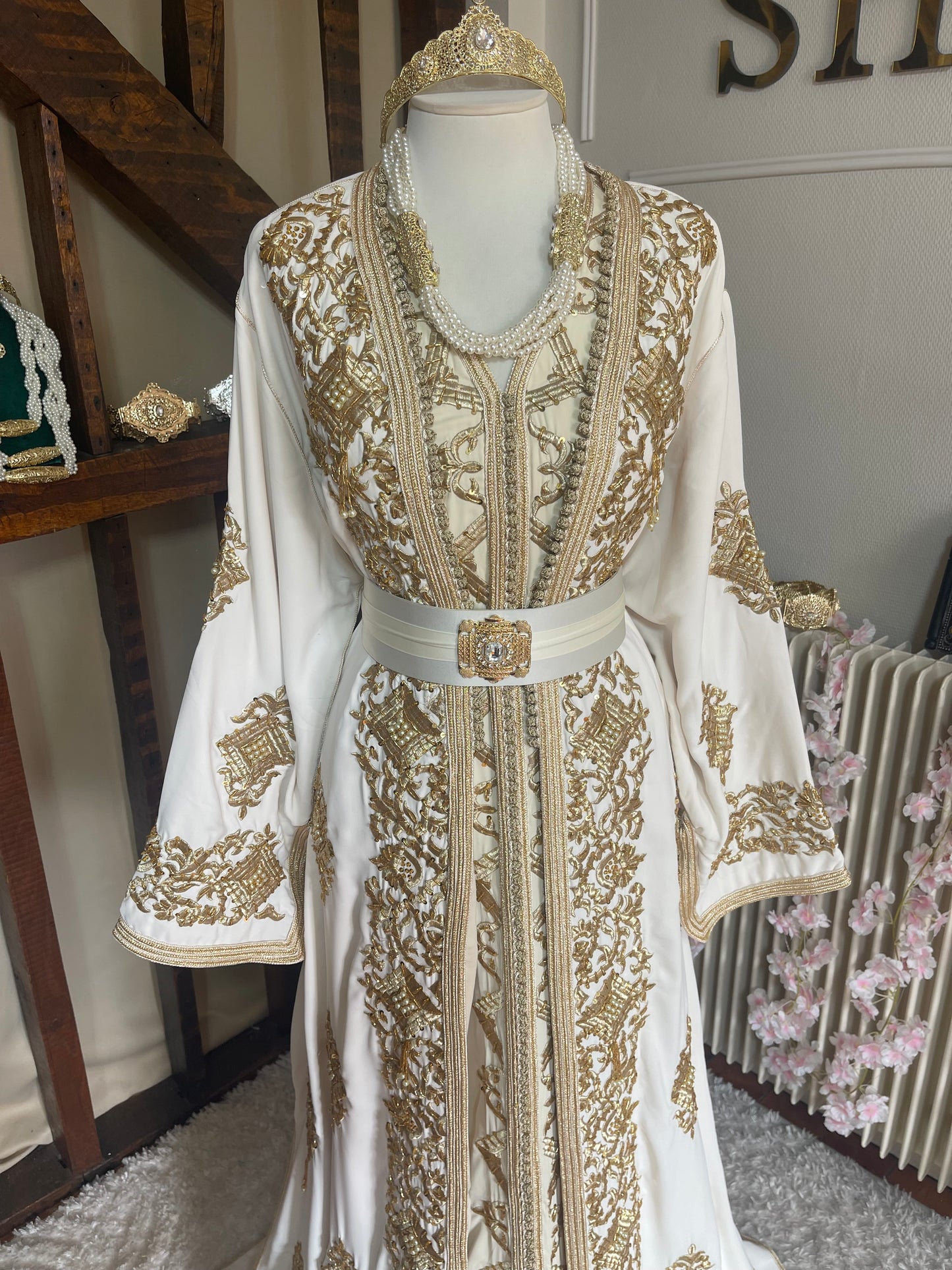 Takchita mariage blanche