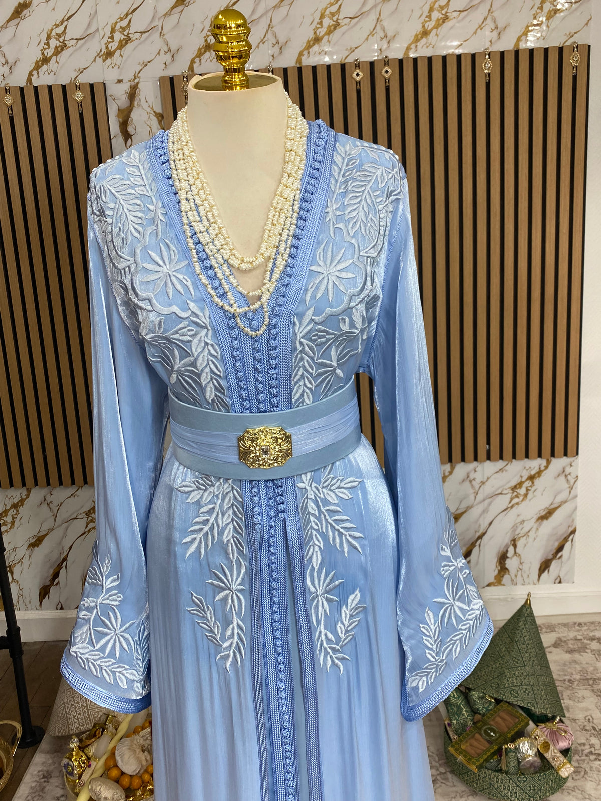 Organza brodée