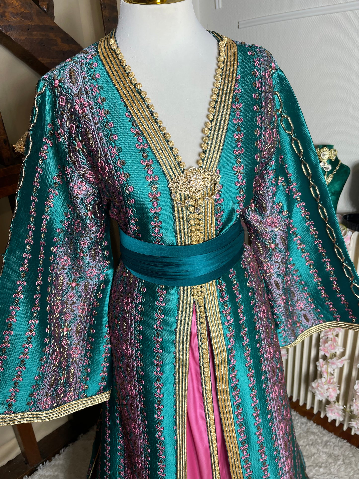 Takchita Brocart Hamawi 🩷🩵