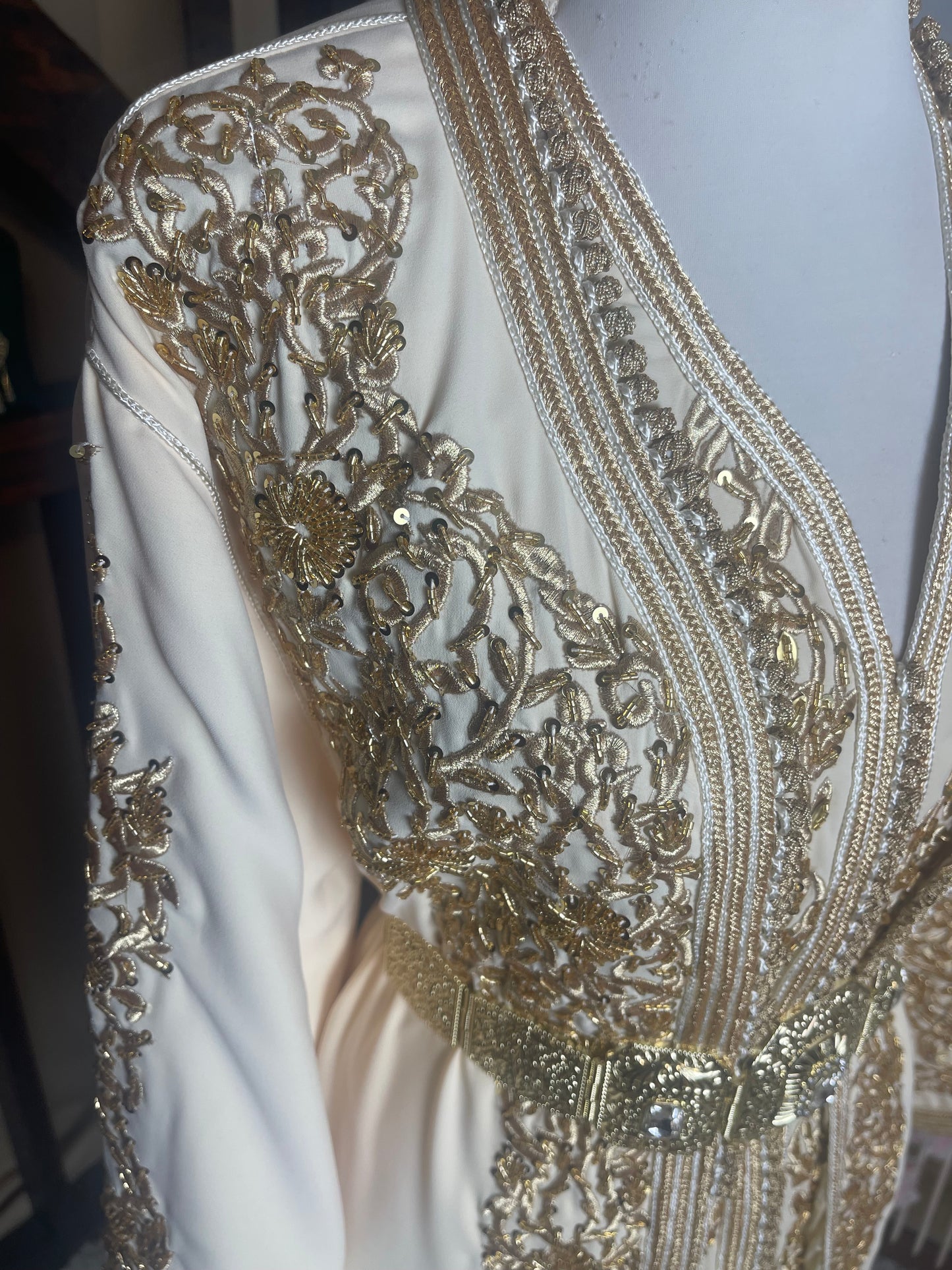 Royal Beige Takchita