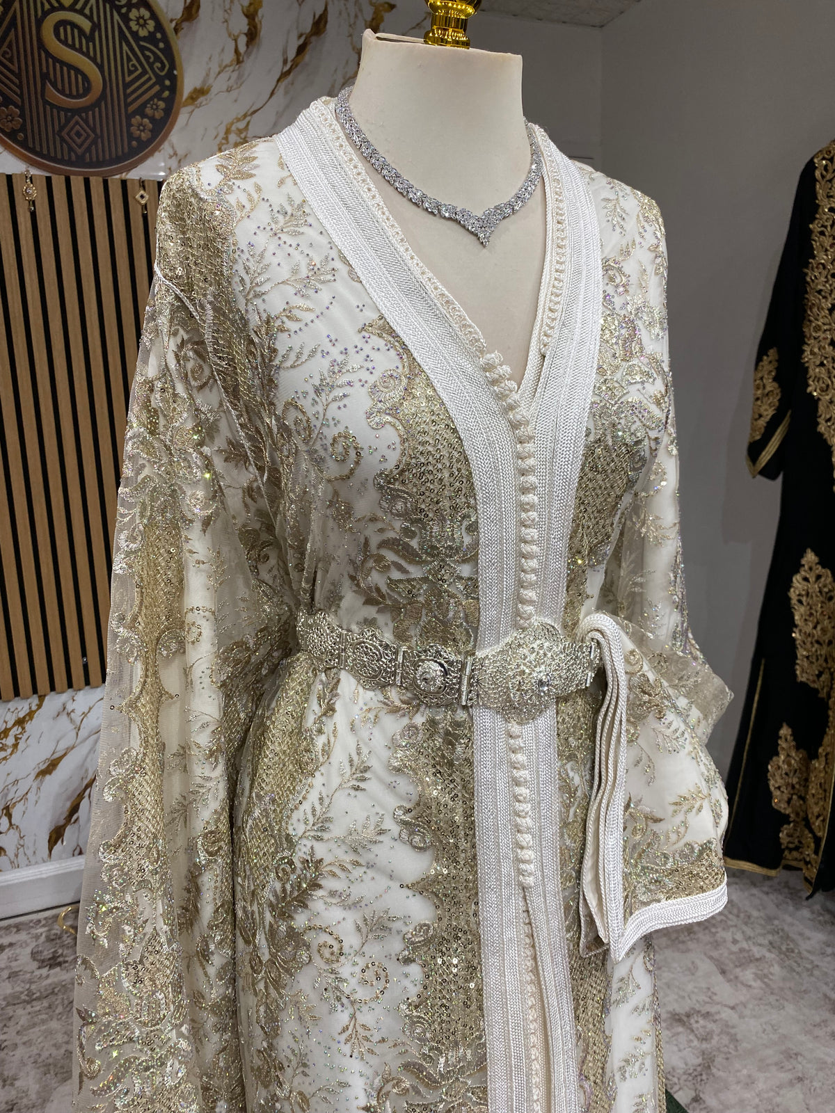 Sari Blanc