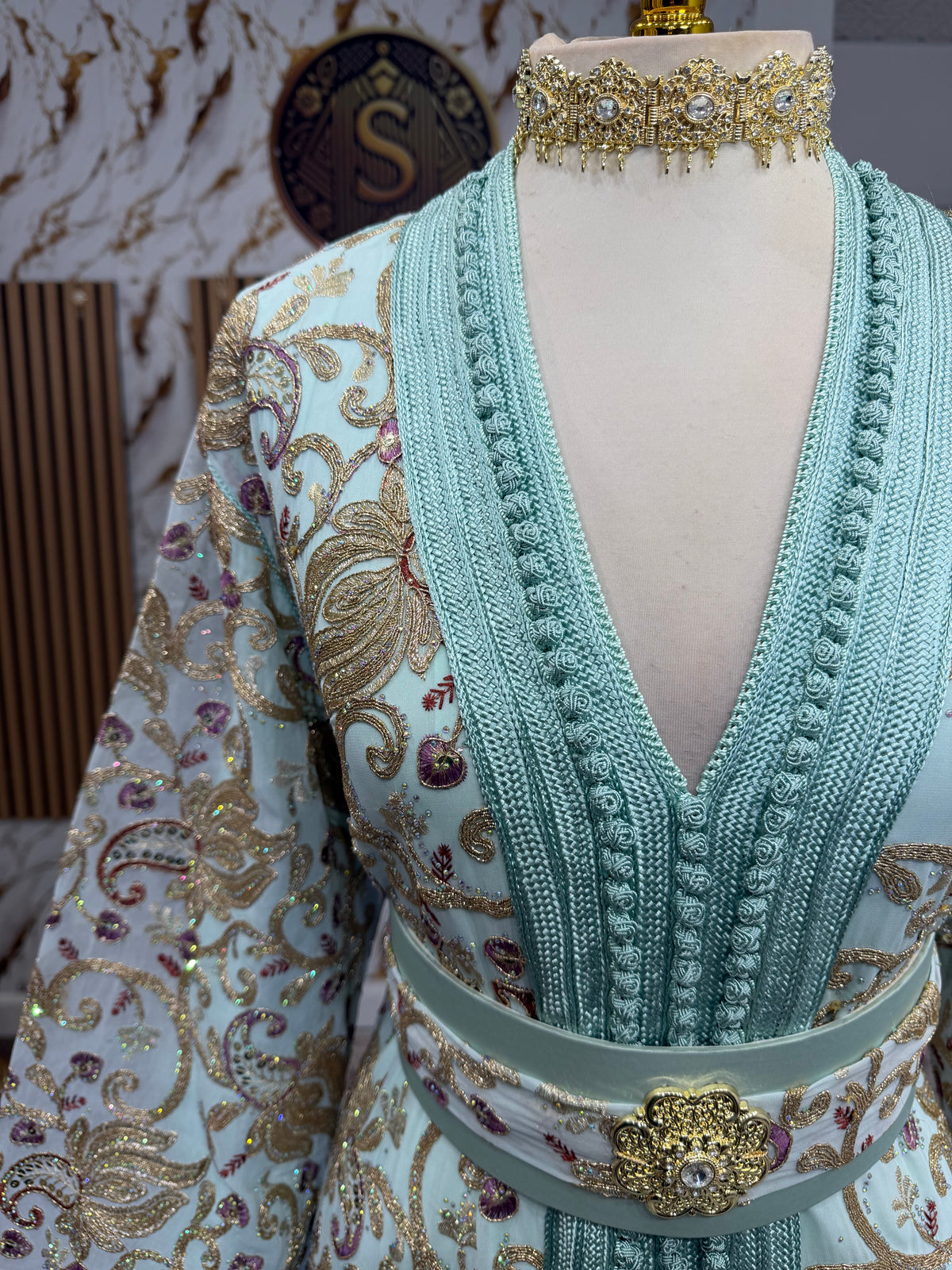 Sari turquoise