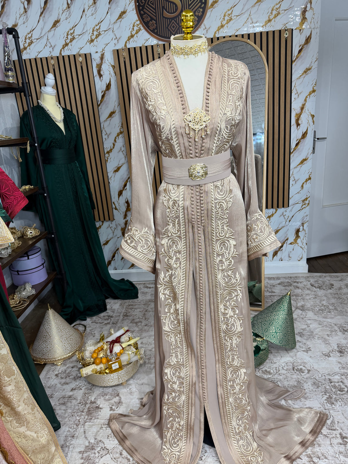 Organza brodée
