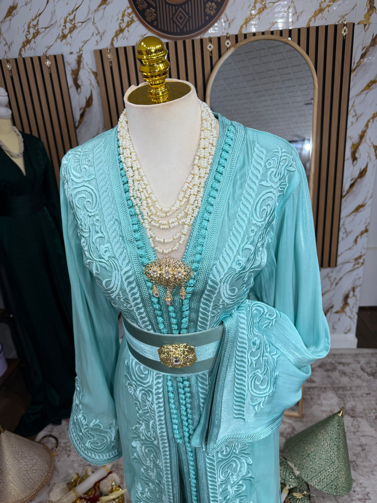 Organza brodée
