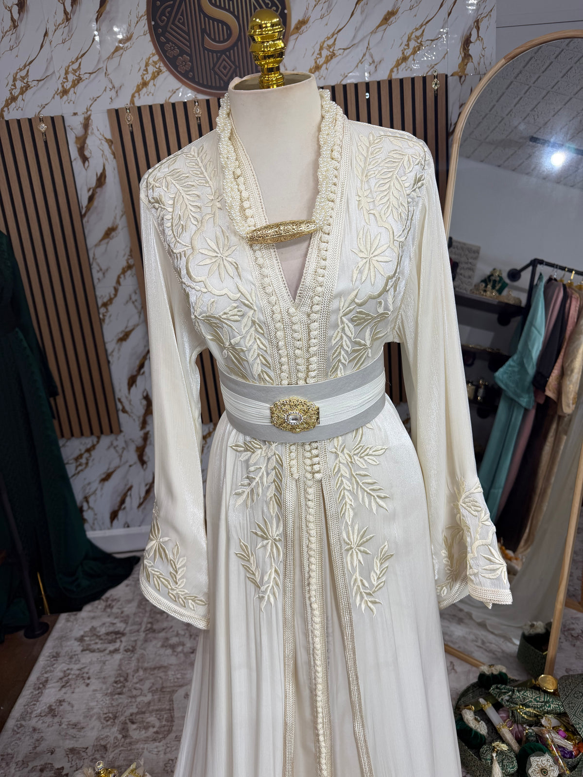 Organza brodée